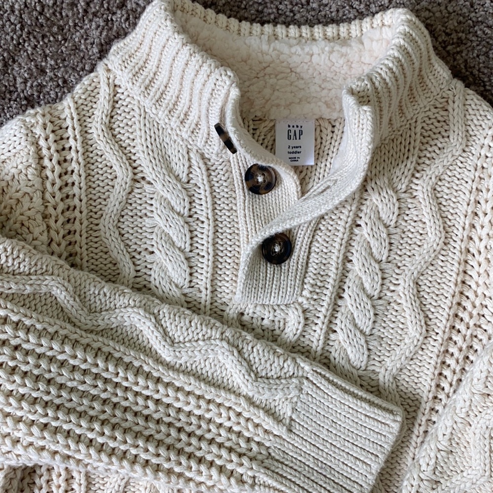 Never worn boys “Baby GAP” sweater.